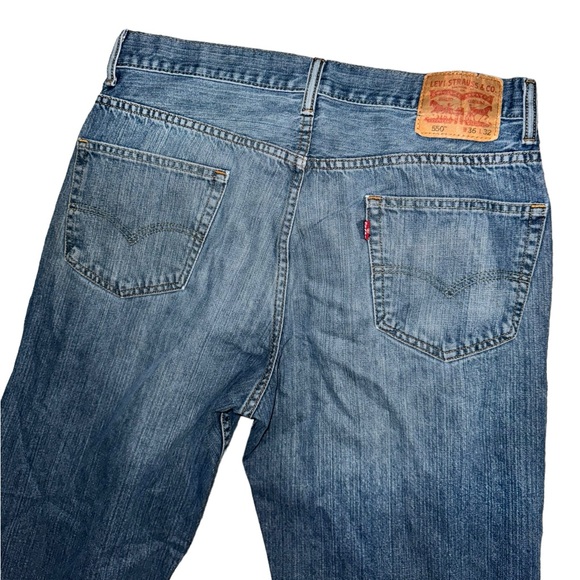Levi’s 550 Straight Leg Medium Dark Wash Jeans Men’s 36X32 - Picture 4 of 6